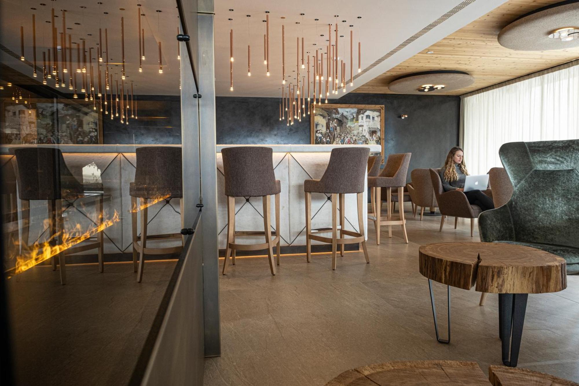 Ciampedie Luxury Alpine Spa Hotel فيغو دي فاسا المظهر الخارجي الصورة