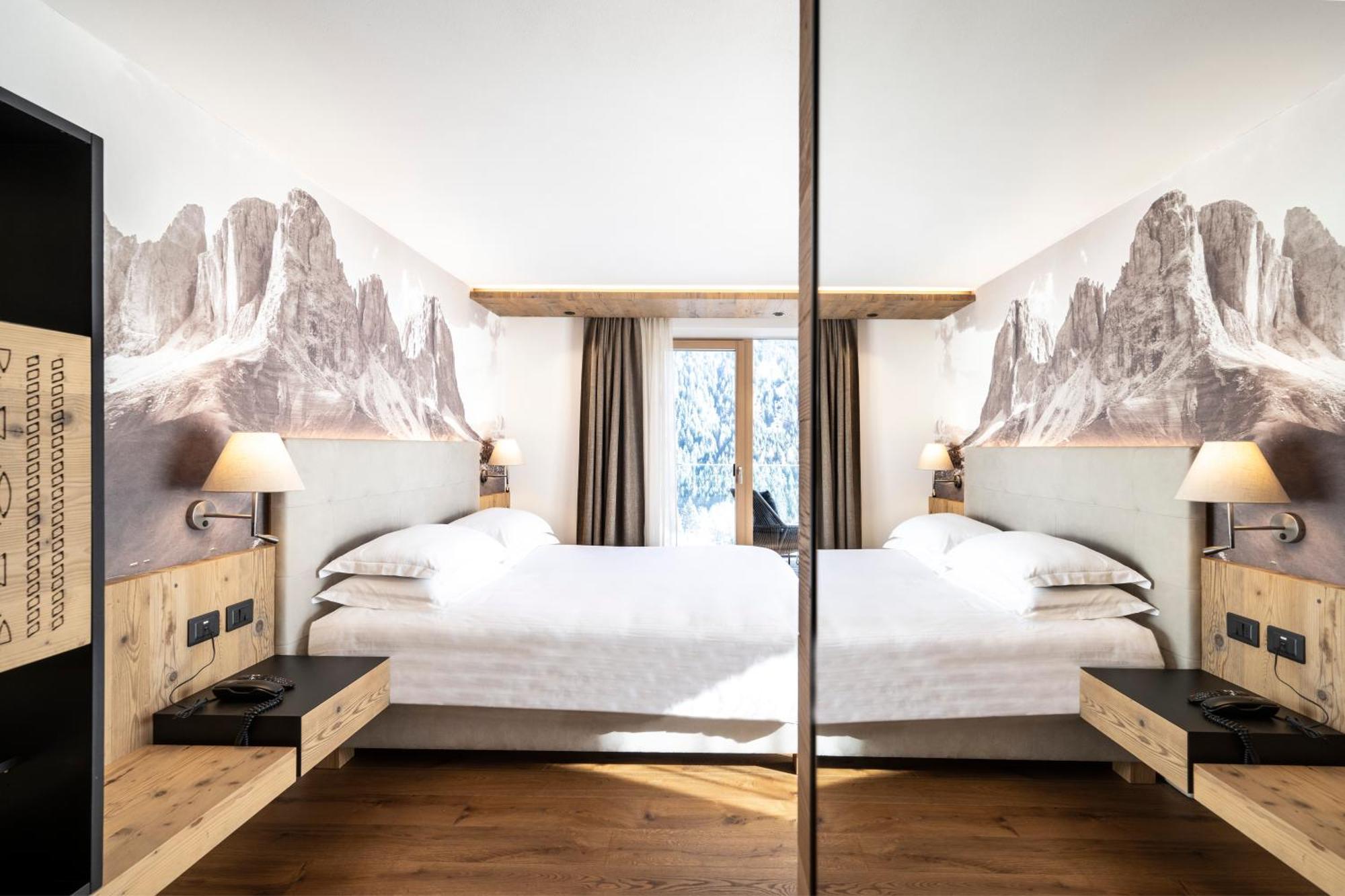 Ciampedie Luxury Alpine Spa Hotel فيغو دي فاسا المظهر الخارجي الصورة