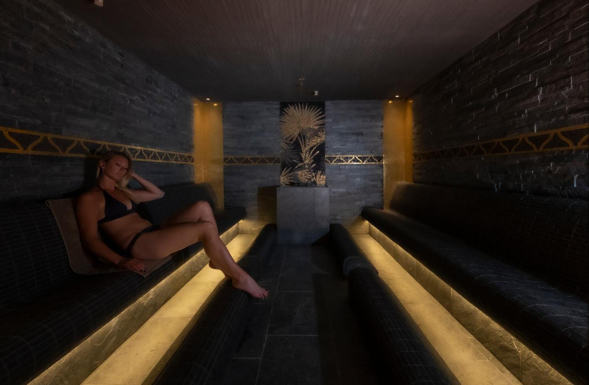 Ciampedie Luxury Alpine Spa Hotel فيغو دي فاسا المظهر الخارجي الصورة